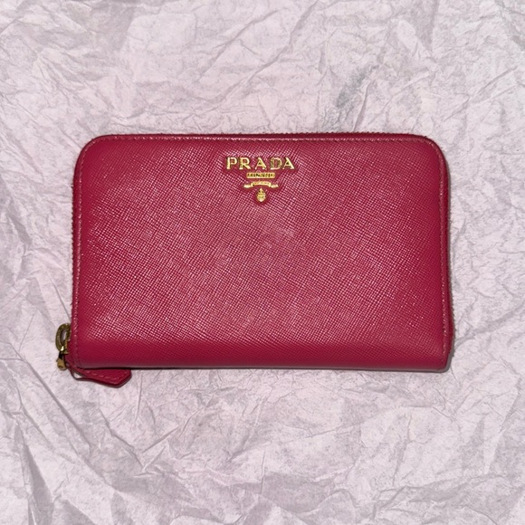 Prada Wallet - Picture 2 of 10